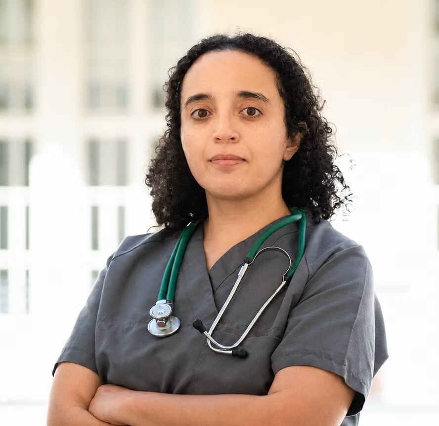 Nirmeen Lasheen, Fachärztin für Innere Medizin und Kardiologie, Herzspezialistin, Cardio Pulse Berlin